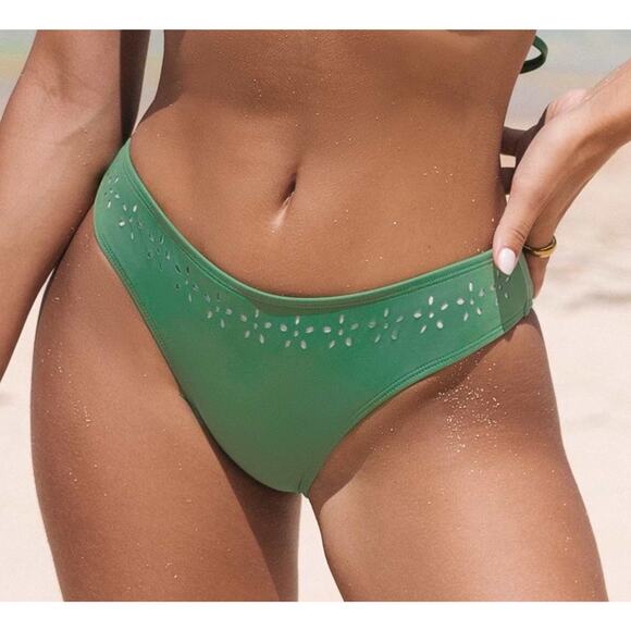 CUPSHE NWT Sage Green Bikini Bottoms Only Standard Fit Size Small - Picture 1 of 6